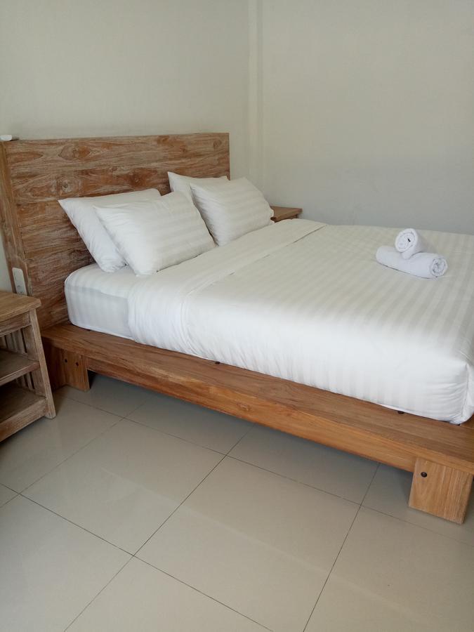 The 5 Brothers Hotel Gili Trawangan Exterior photo
