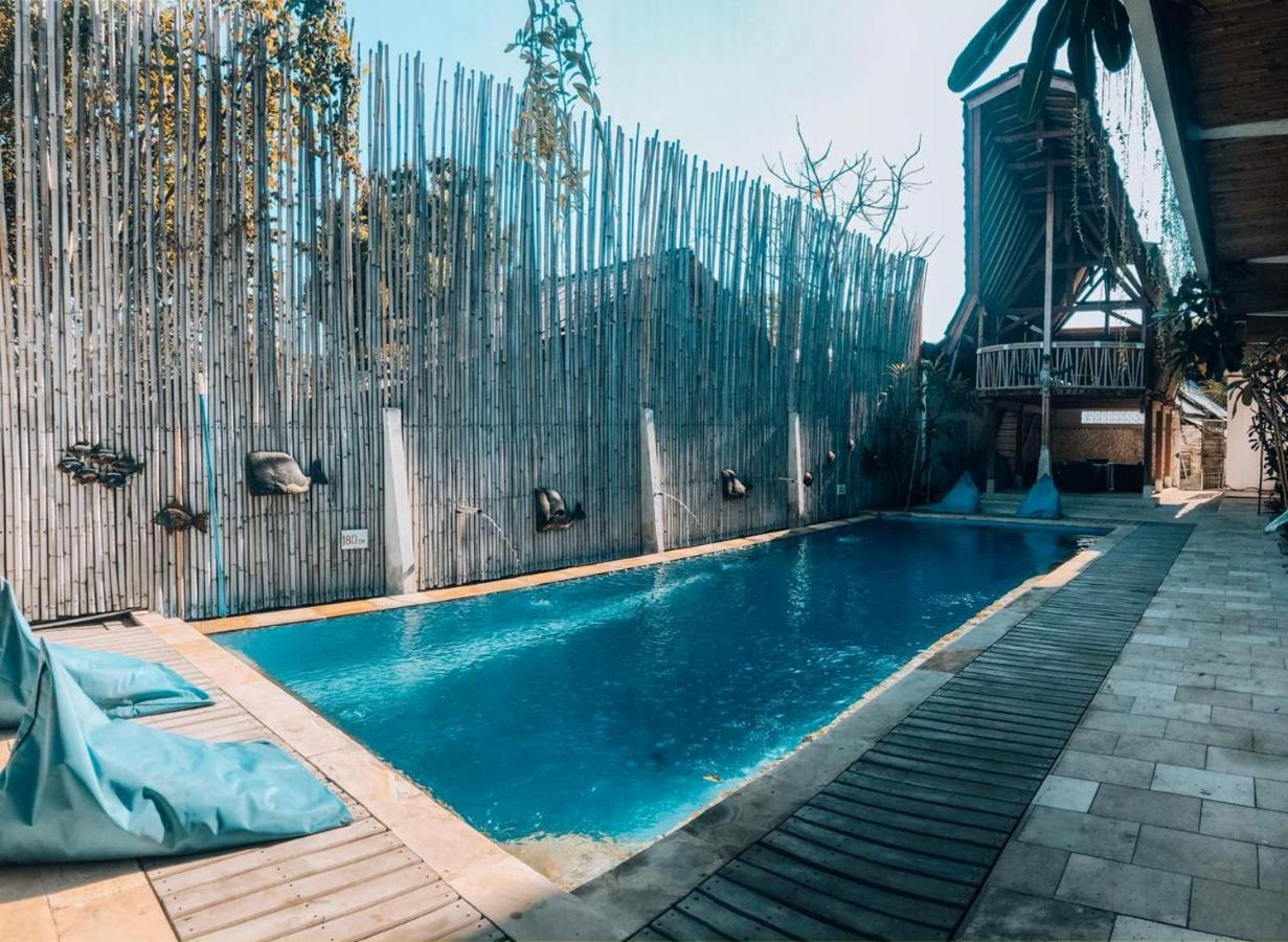 The 5 Brothers Hotel Gili Trawangan Exterior photo