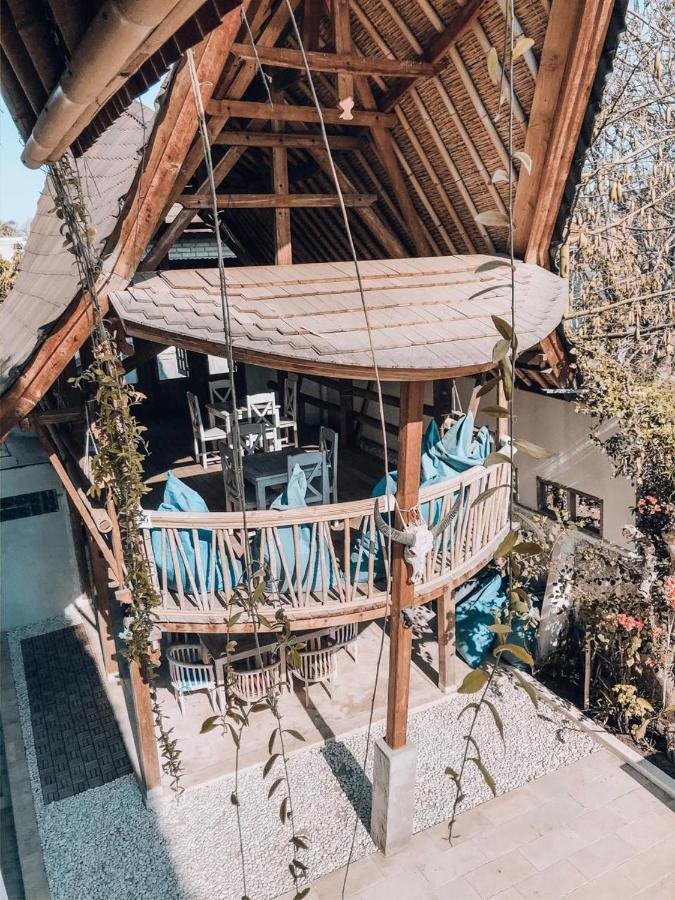 The 5 Brothers Hotel Gili Trawangan Exterior photo